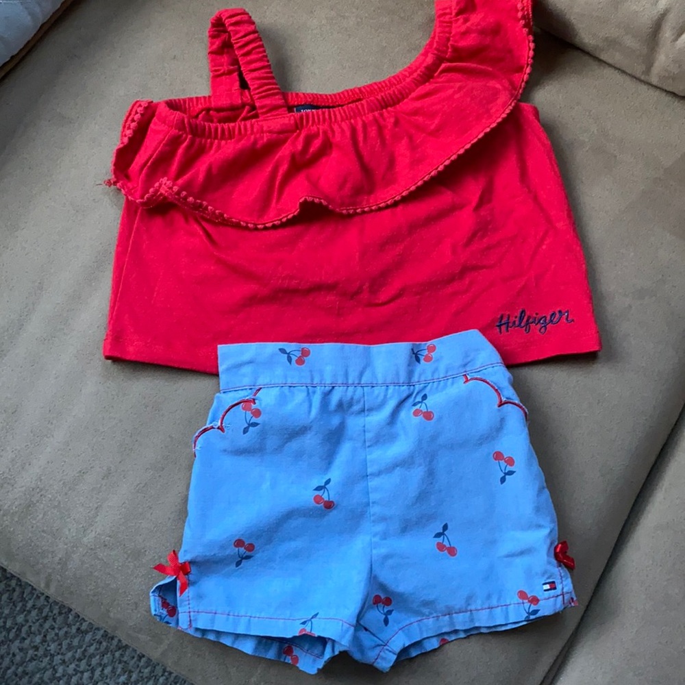 Tommy Hilfiger girls outfit 18m